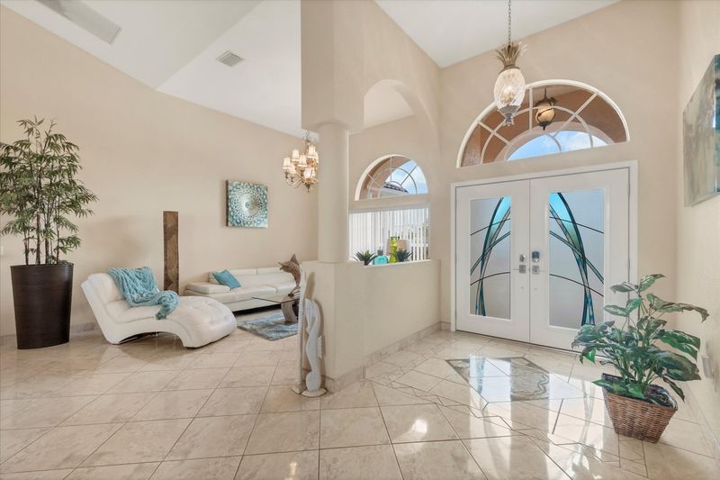 Formal living room & foyer