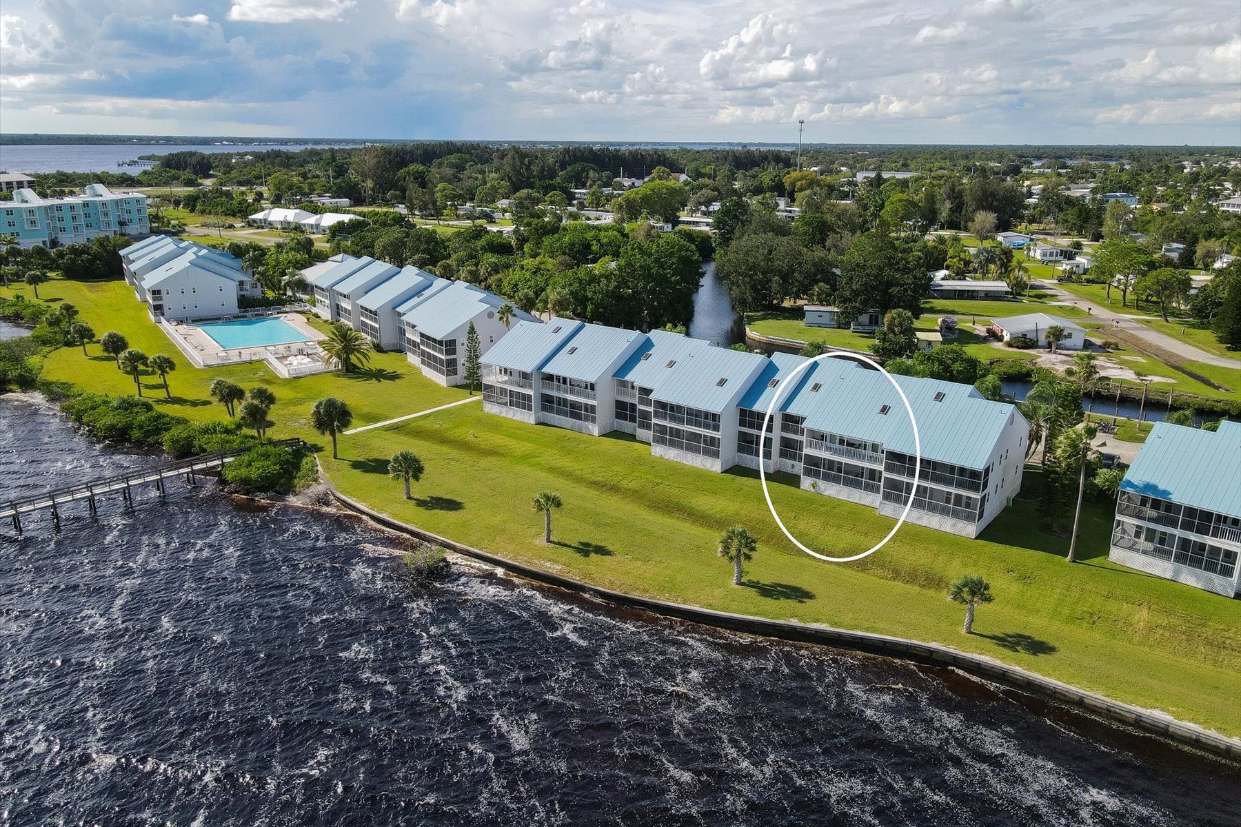 Aerial view of the condo building location in the community