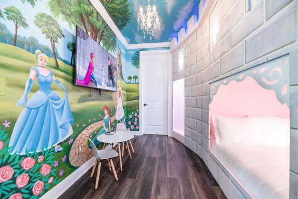Princesses will feel like they are in a fairytale as they retreat to their castle with a double/double bunk bed