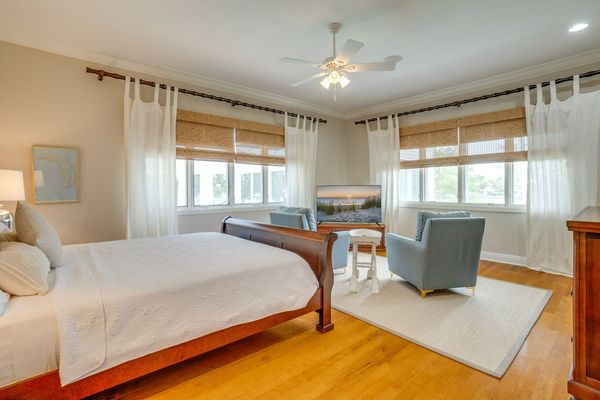 Primary Bedroom - King Bed