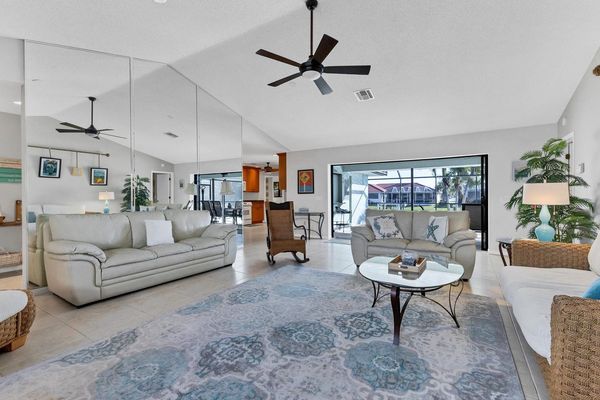 Bright and open relaxing living room