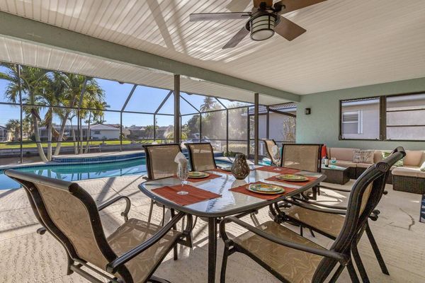 The perfect gathering space for any meal or get-together