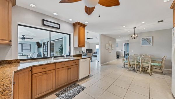 Cozy kitchen and dining space