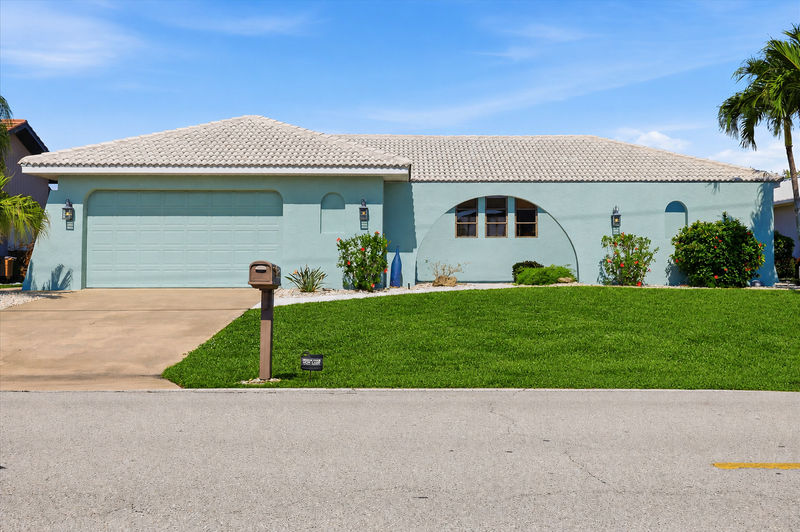 3 bedroom, 2 bathroom waterfront home with private pool and boat dock in Punta Gorda, FL