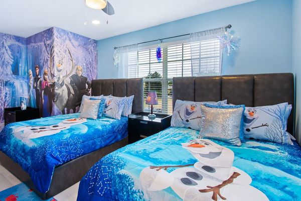 8949 Candy Palm Road