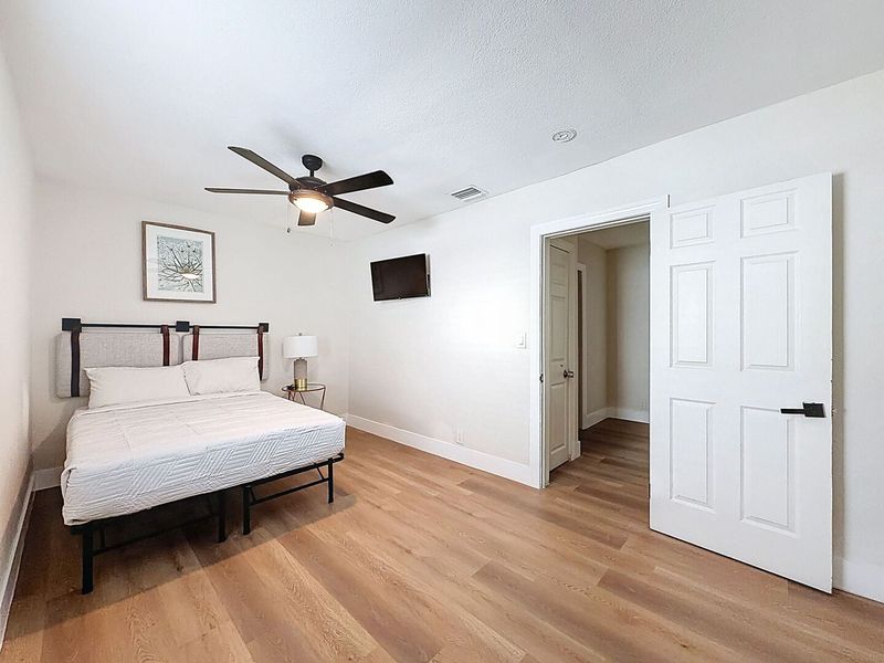 Bedroom 3 - Full size bed