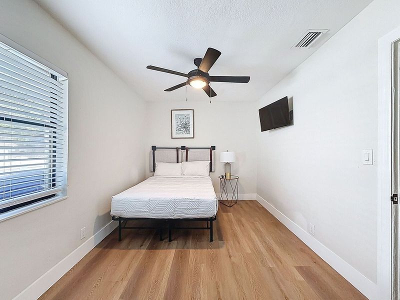 Bedroom 3 - Full size bed