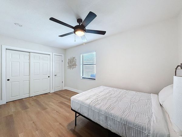 Bedroom 3 - Full size bed