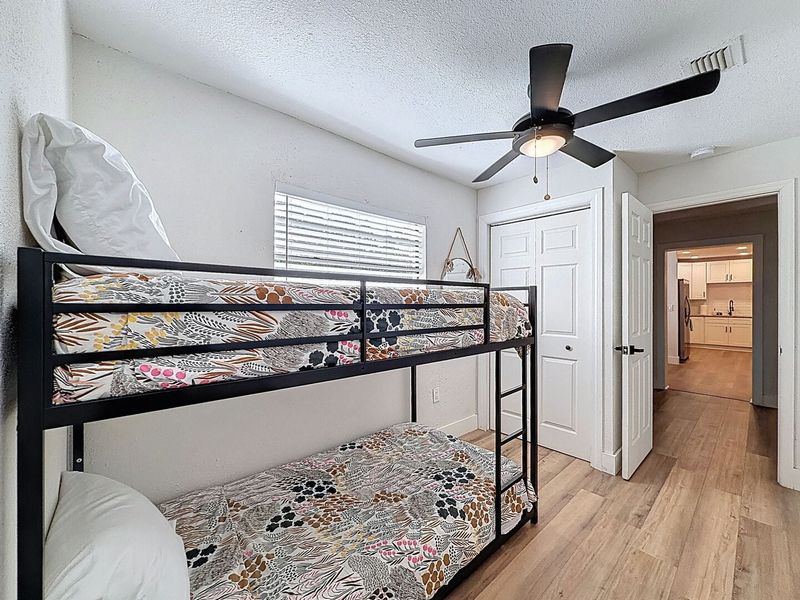 Bedroom 4 - Twin bunk bed
