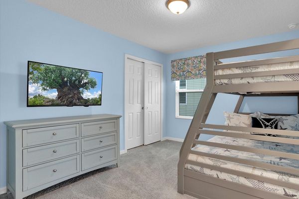 Twin/Double Bunk Bedroom 8
Upstairs-Shared Bathroom
43" Roku TV