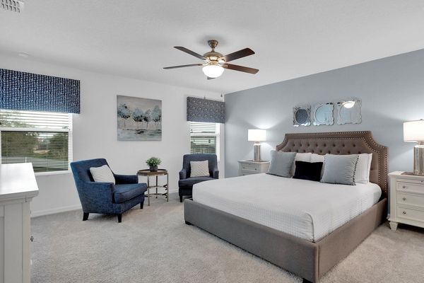 Master King Bedroom 2 Upstairs
Attached Bathroom