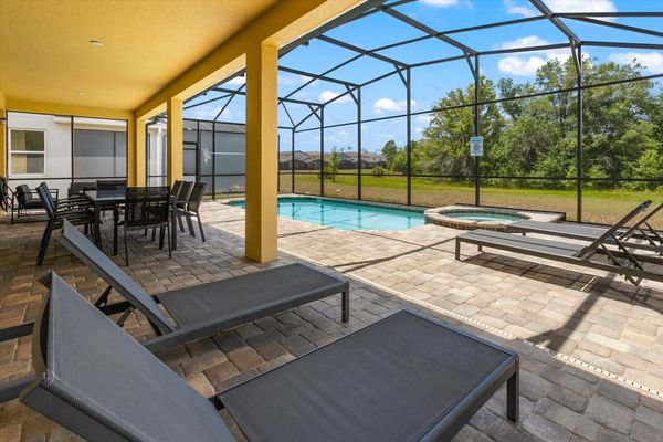 Patio Seating (Angle 2)