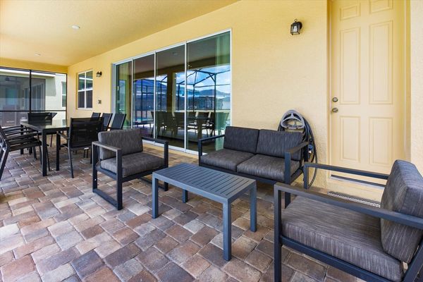 Patio Seating (Angle 3)