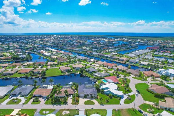 Beautiful Punta Gorda Isles waterfront home with private pool