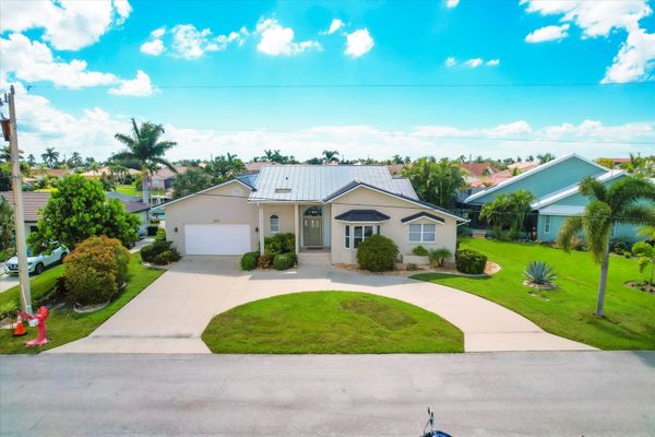 Beautiful Punta Gorda Isles waterfront home with private pool