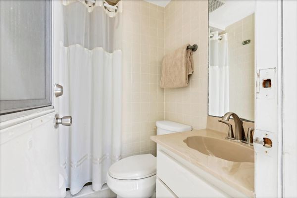 Pool bathroom with walk-in shower