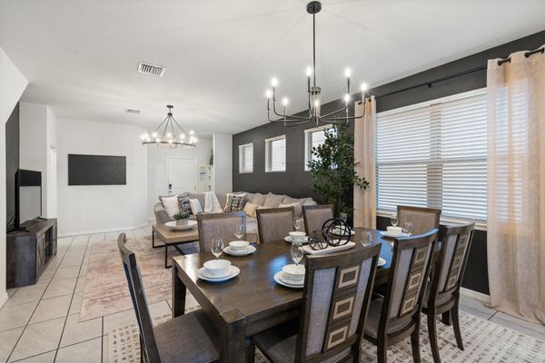 Dining / Living Room