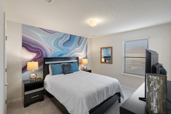 Queen Suite Bedroom 3 Upstairs Attached Bathroom 43" Smart TV