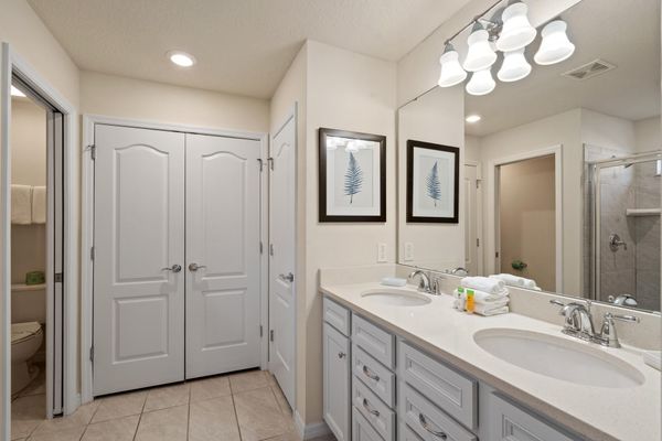 King Suite Bathroom 2 Upstairs Shower