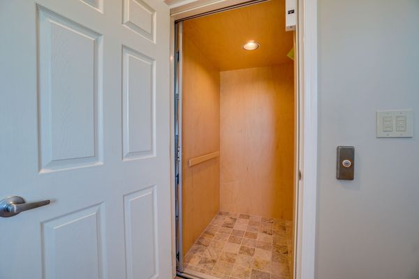 3 Story Elevator