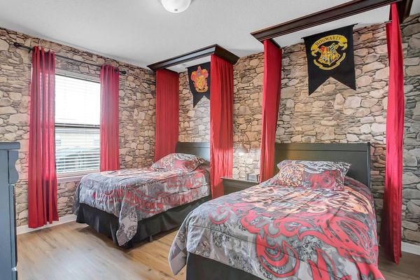 Two Twins Suite Bedroom 5 Upstairs
Harry Potter Theme
