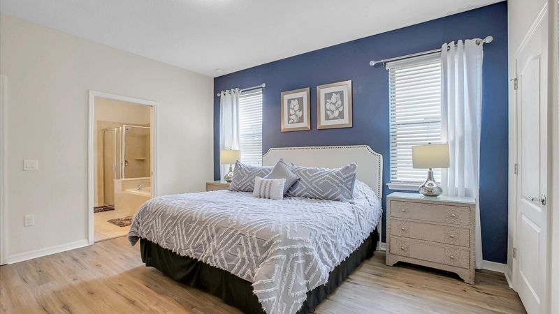 Master King Bedroom 1 (Angle)