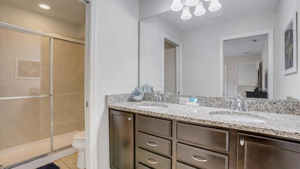 King Suite Bathroom 3 Upstairs
Shower