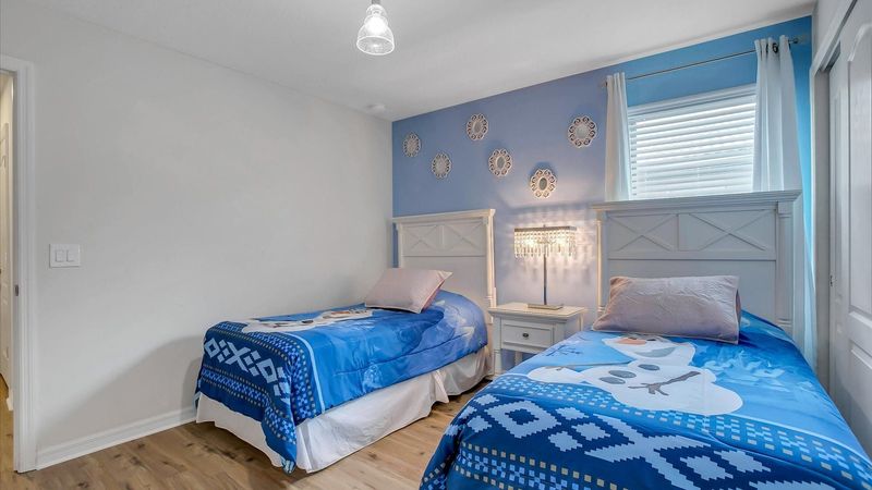 Two Twins Bedroom 7 (Angle)