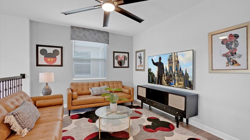 Loft
70" Smart TV