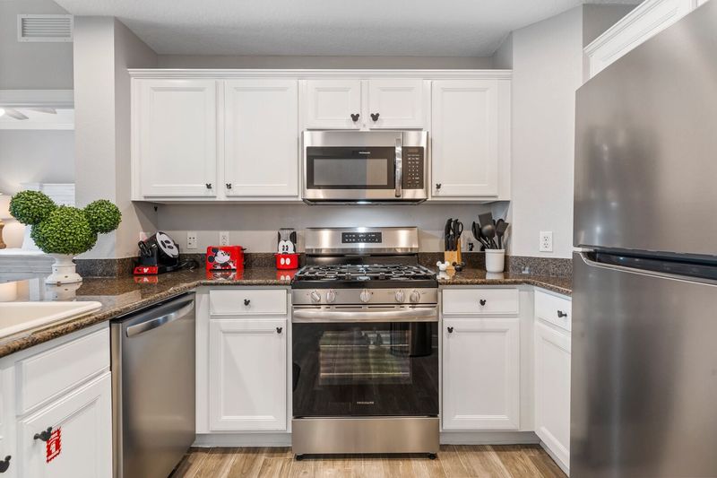 Your favorite mouse has been incorporated in many fun details throughout the condo. How many can you find?