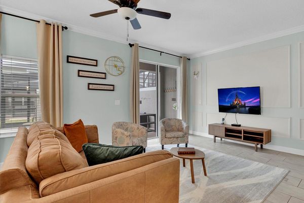 Living Room
55" Roku TV