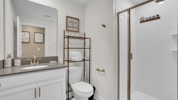 Hall Bathroom 3 Upstairs
Shower