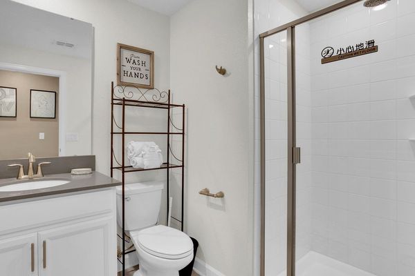 Hall Bathroom 3 Upstairs
Shower