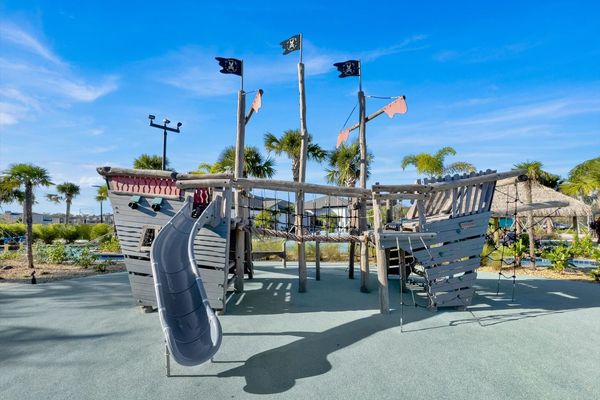 Storey Lake-Bronson Club-Pirate Ship