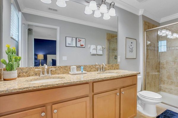 King Suite Bathroom 2 Upstairs
Shower