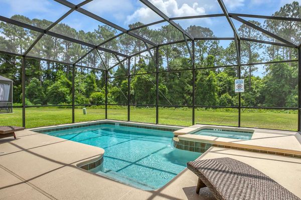 Pool Deck
Pool Faces South East