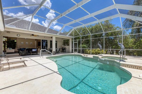 Gorgeous pool and spa