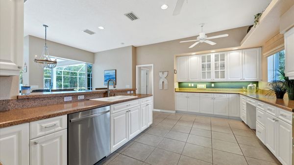 Open kitchen