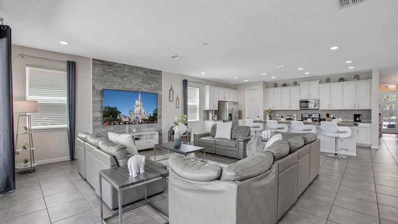 Living Room (Angle 2)