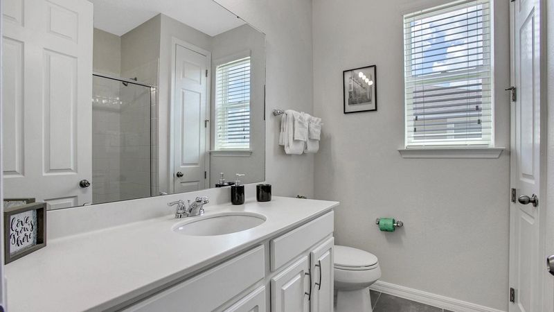 King Suite Bathroom 6 Upstairs
Shower