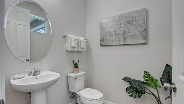 Half Bathroom 7 
By Pool