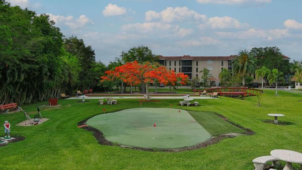 Putting greens