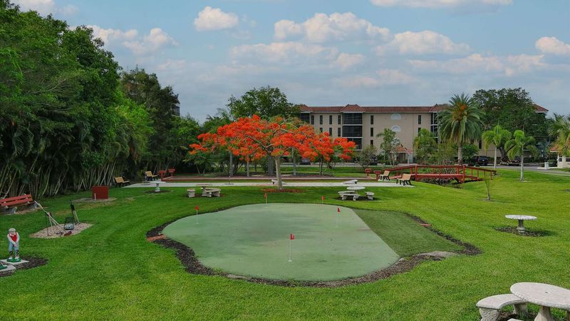 Putting greens