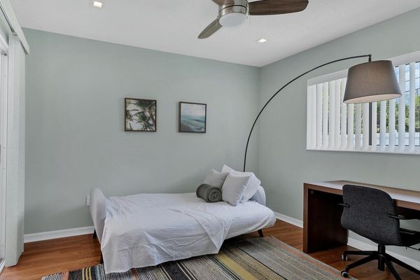 Single pullout sleeper in the office