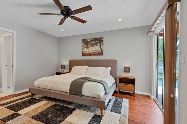 King master bedroom with ensuite bathroom and lanai access