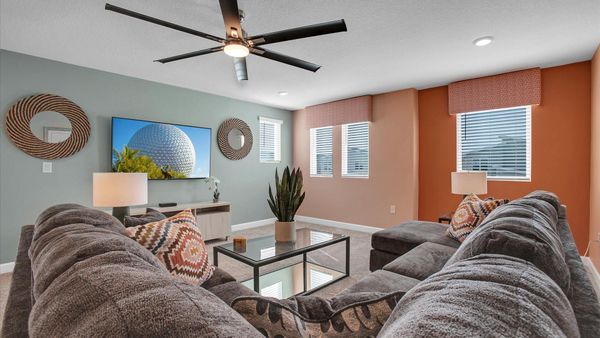 Loft
65" Smart TV