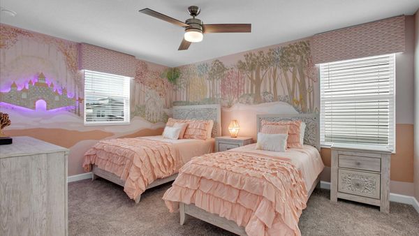 Twin/Double Suite Bedroom 4 Upstairs
Princess Theme