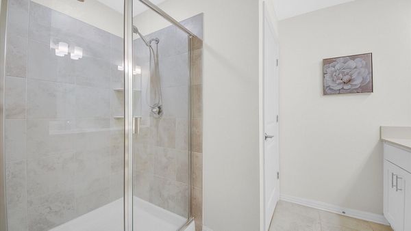 Master King Bathroom 1 (Angle)
Shower