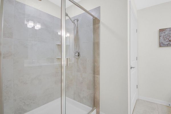 Master King Bathroom 1 (Angle)
Shower