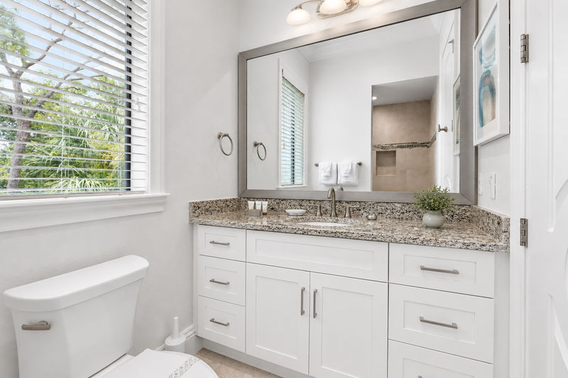En-suite bathroom with walk-in shower